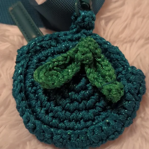 Kurt Geiger London Crochet Crossbody Bag Emerald Green NWOT With Call Out - Picture 8 of 9